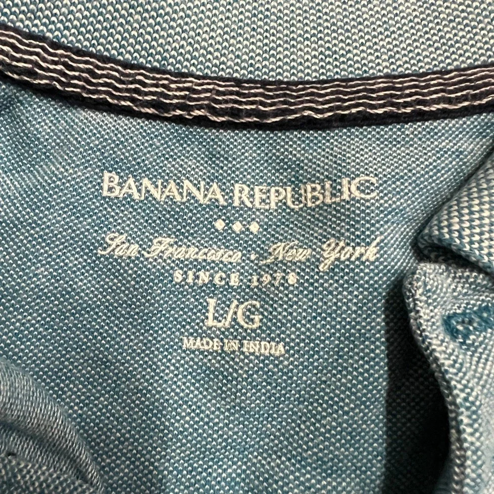 Banana Republic Mens L Blue Short‎ Sleeve Polo Shirt Embroidered Bear Logo